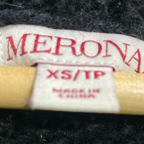 Vintage black and red sweater dress ! - Picture 5 of 8